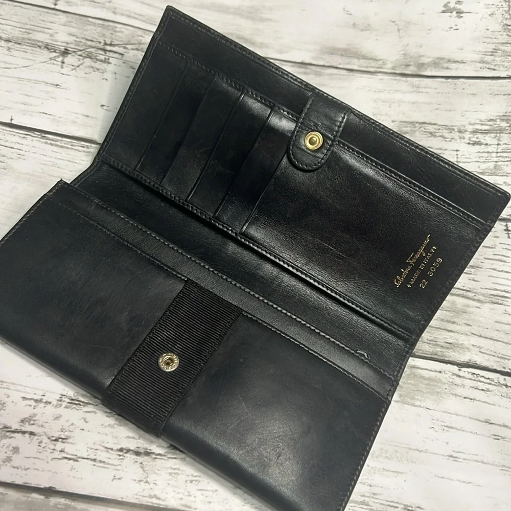 Ferragamo Salvatore Long Wallet
